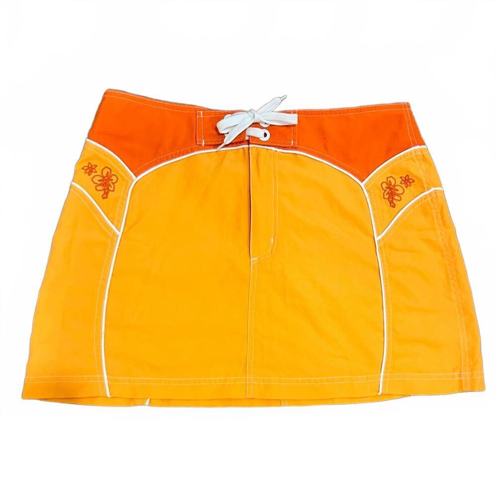 Vintage Surf Mini Skirt with Floral Embroidery Y2K